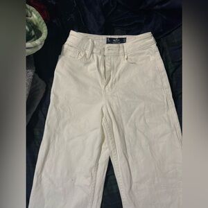 Hollister ultra high rise dad jeans 0L